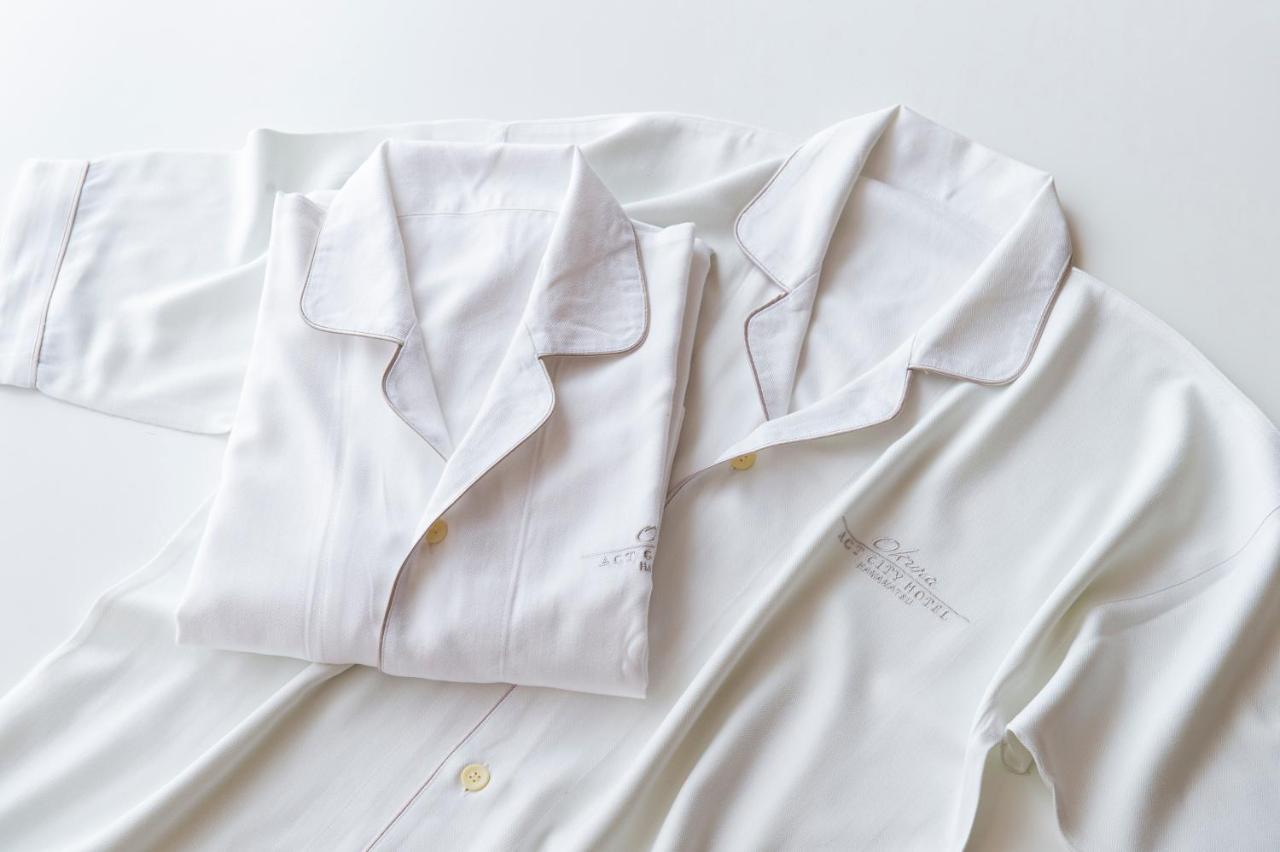 Okura Act City Hotel Hamamatsu Exterior foto A white shirt