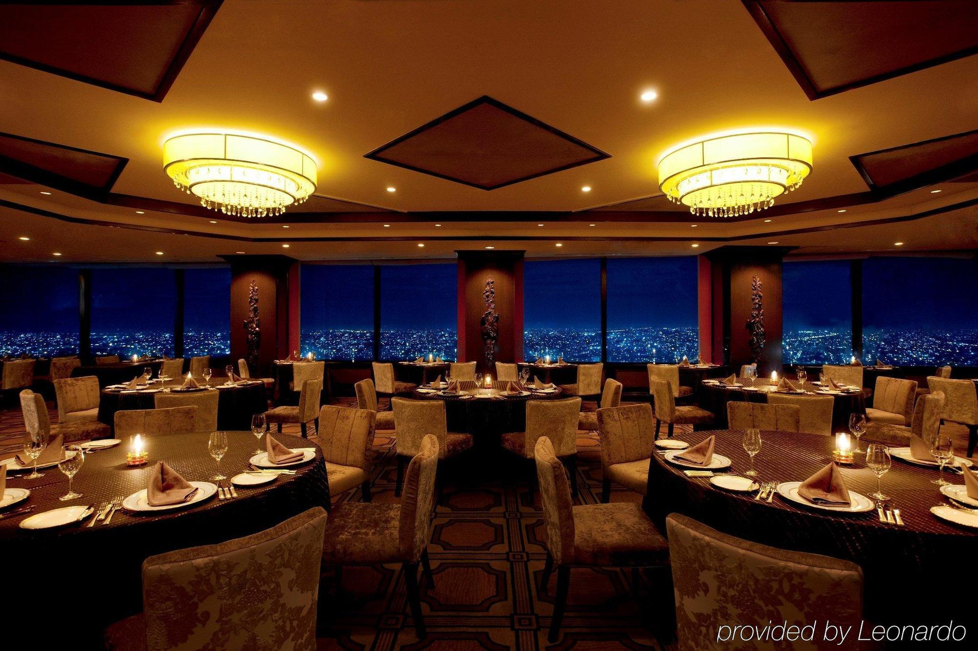 Okura Act City Hotel Hamamatsu Exterior foto The 360 Restaurant